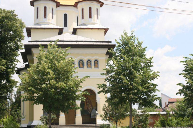 Biserica Vânju Mare