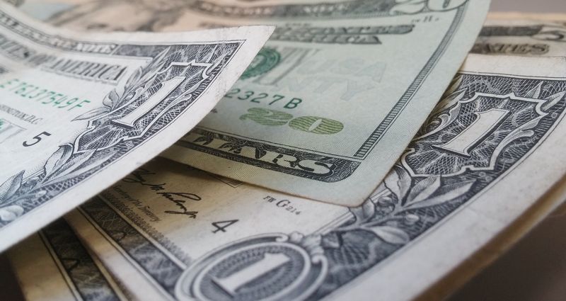 dollars-426023.jpg