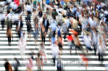 pedestrians-400811.jpg