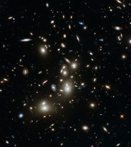 Clusterul galaxiilor Abell 2744 - vizualizarea Hubble Frontier Fields