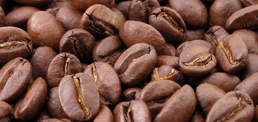 Roasted coffee beans