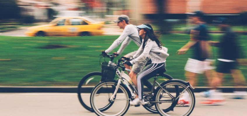 Bicicliști