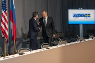 OSCE de la Stockholm din decembrie 2021, Antony Blinken și Sergey Lavrov