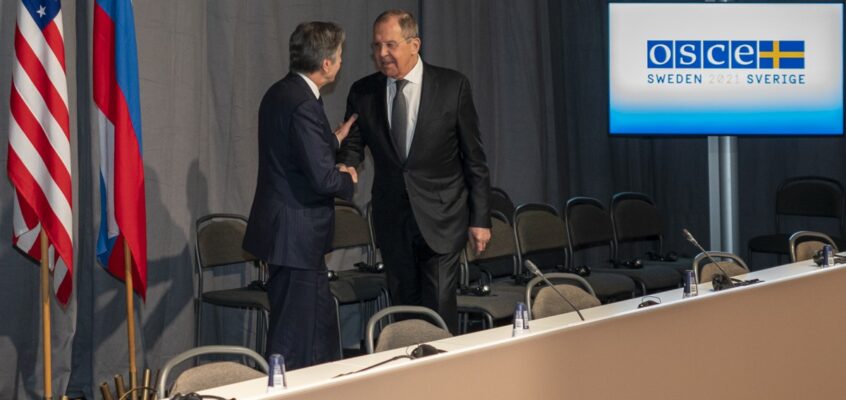 OSCE de la Stockholm din decembrie 2021, Antony Blinken și Sergey Lavrov
