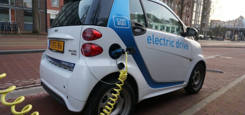 Automobil electric