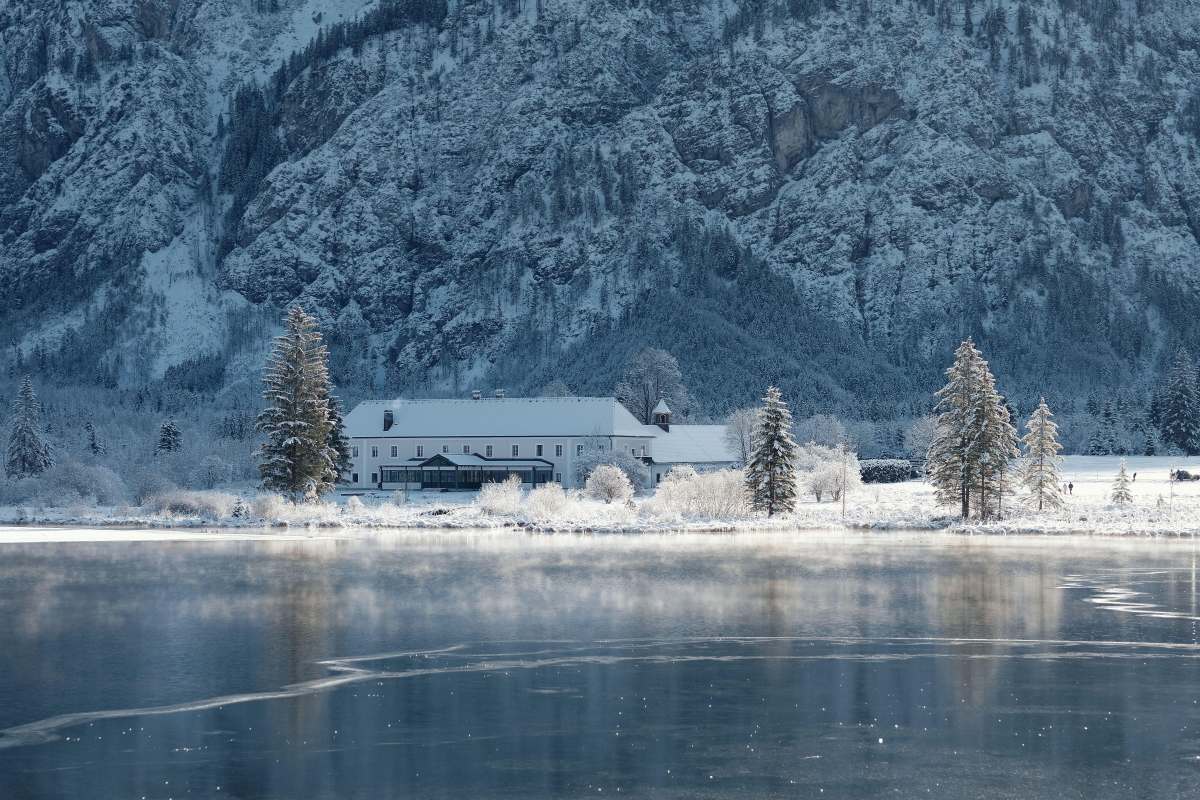 Lac înghețat