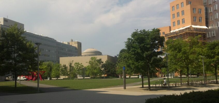 Massachusetts Institute of Technology (MIT)