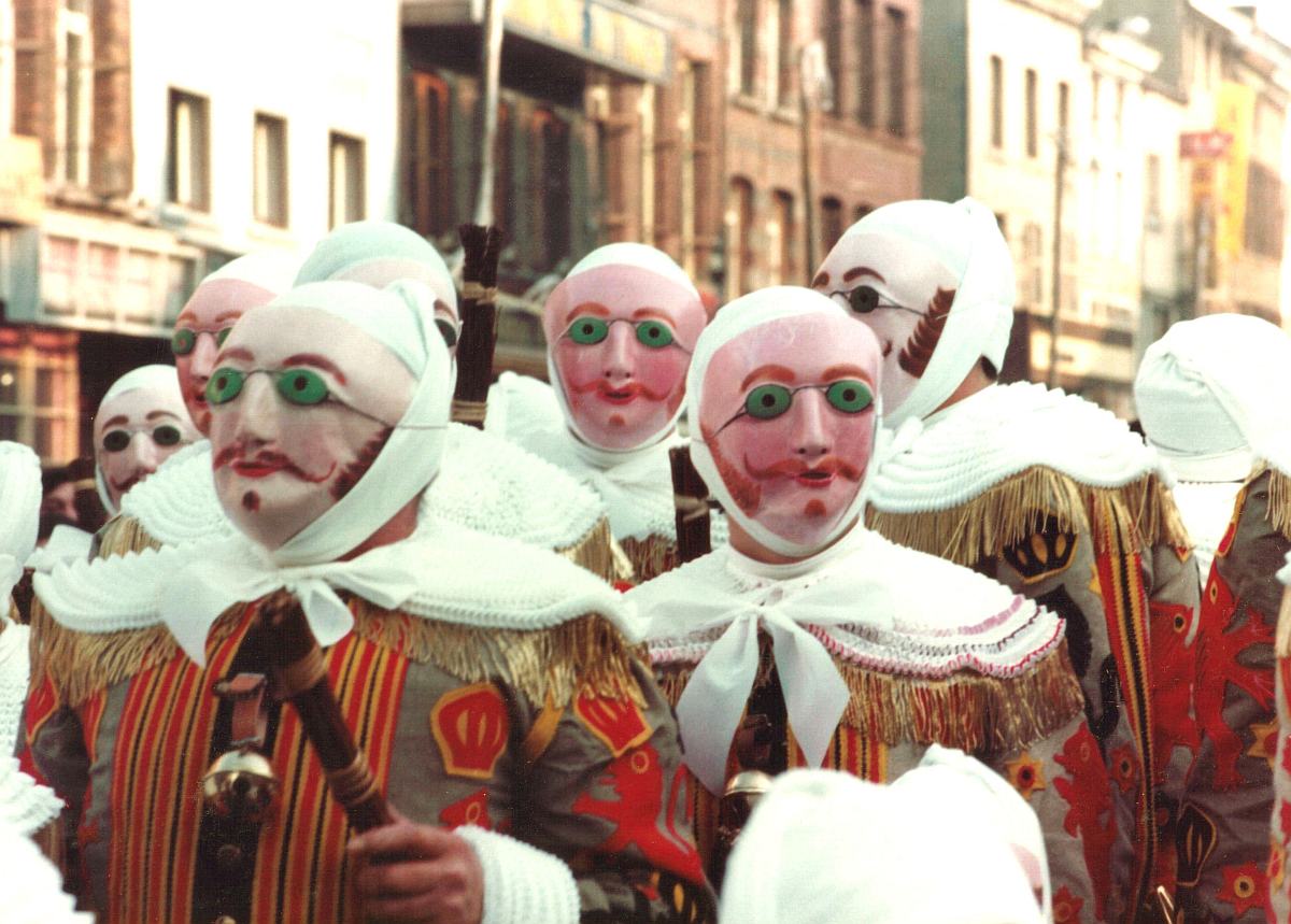 Mardi Gras în Binche, Belgia