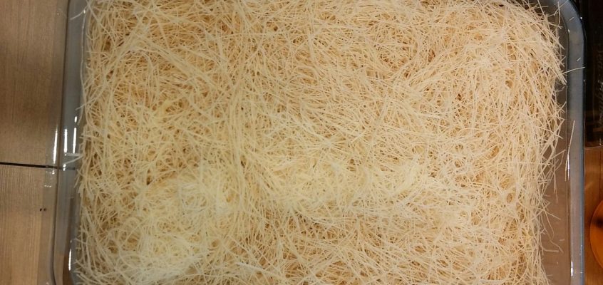 Fire de cataif, folosite pentru prepararea diferitelor deserturi.