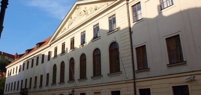 Palatul Thun, locul de întrunire al Camerei Deputaților din Cehia