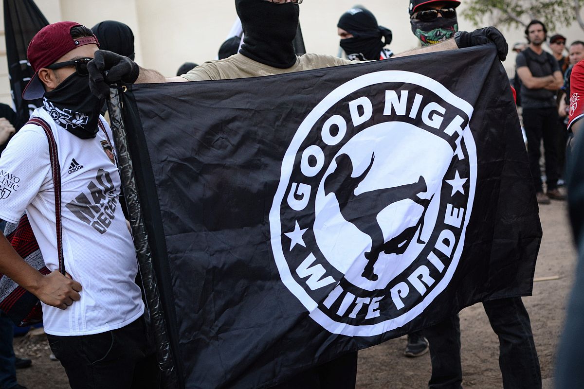 Anti-fascists with banner reading "good night white pride", 2017