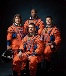 Astronauții Artemis II