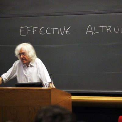Derek_Parfit_at_Harvard-April_21,_2015-Effective_Altruism